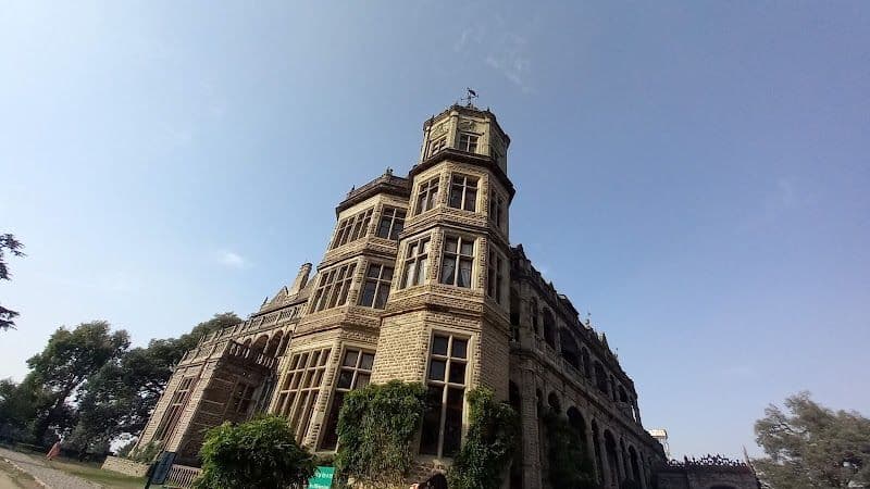 Holiday in Shimla, India - Booked ai