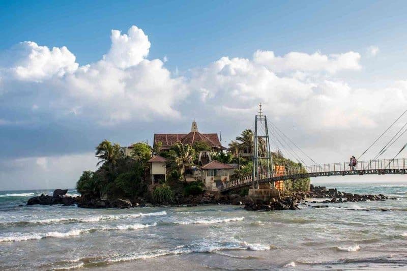 Matara Travel Guide - Best time to visit - Booked ai