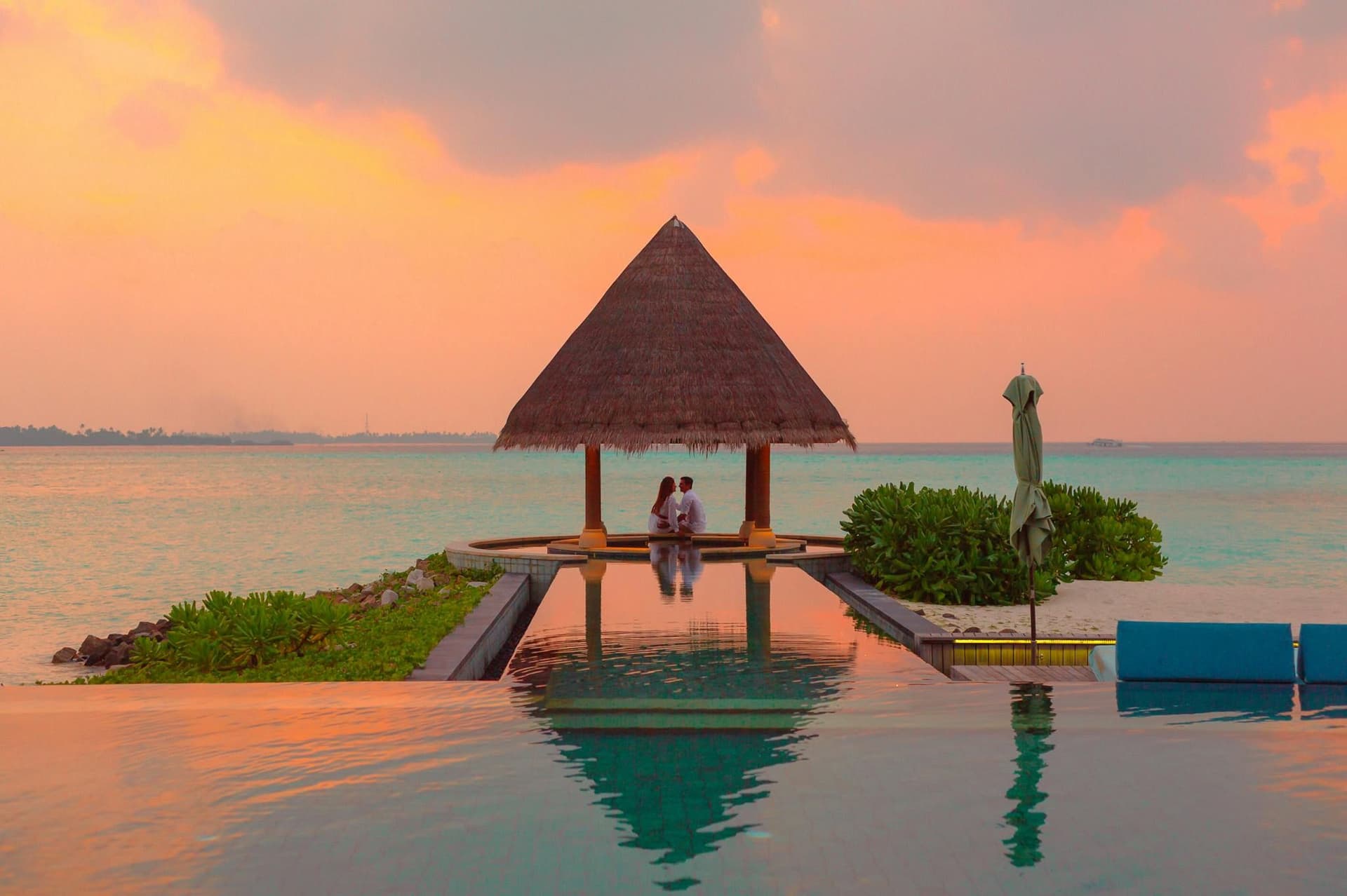 The Best Honeymoon All-Inclusive Resorts: A Romantic Getaway with Booked AI