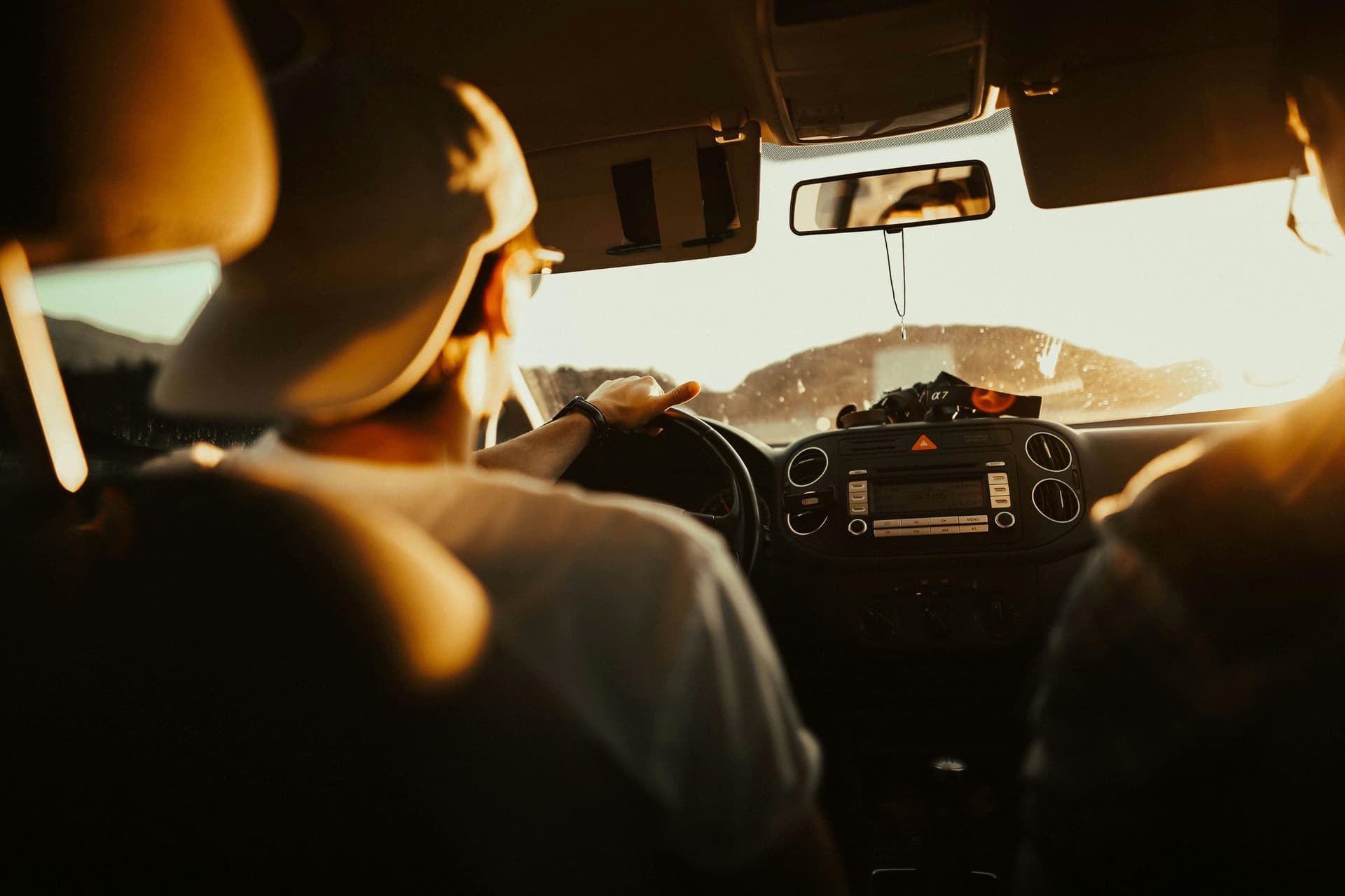 Best AI Travel Agent to Book Hotels for a 16-Day U.S. Road Trip