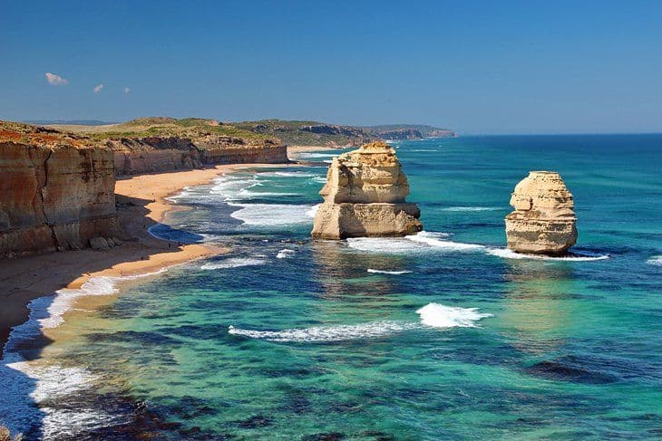 Melbourne Flights for the Ultimate Summer Getaway | Booked AI