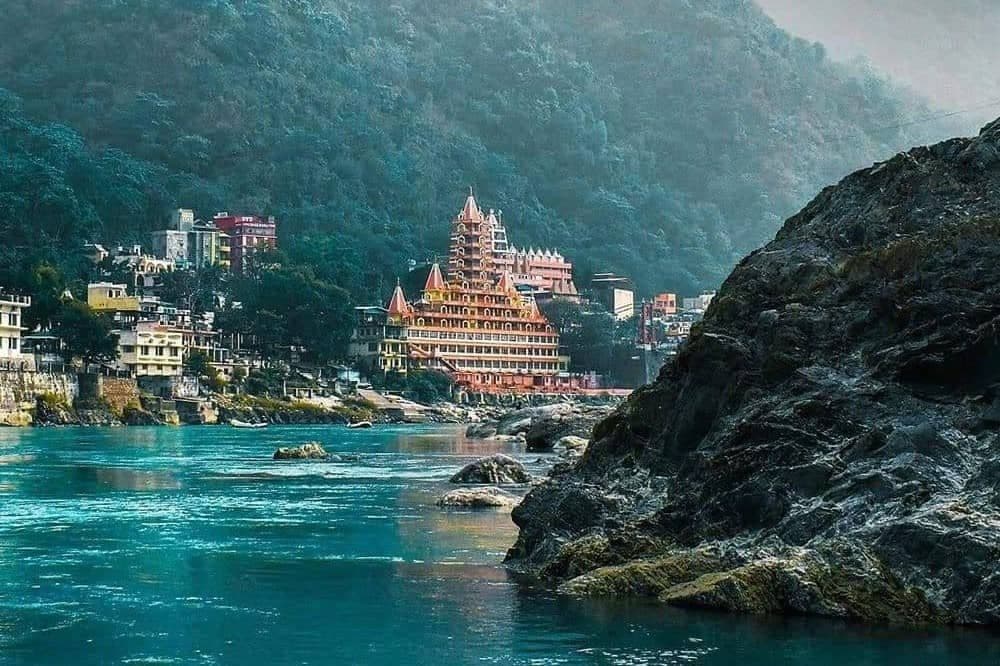 AI Flights For A Spiritual Journey to the Indian Himalayas