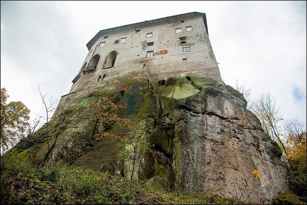 Top 10 Hidden Castles And Palaces In Europe