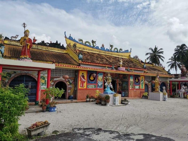 Nakhon Si Thammarat Travel Guide - Best time to visit - Booked ai