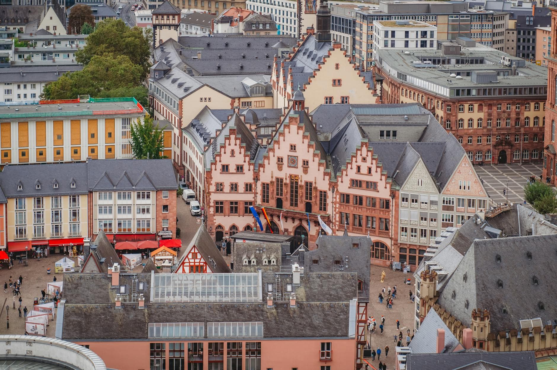Aerial view showcasing the iconic Römer Square in Frankfurt with historic architecture.